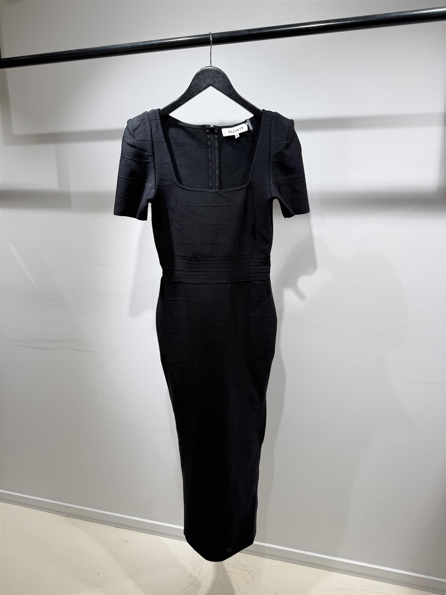 Ninette Square Neck Column Maxi Dress in Black