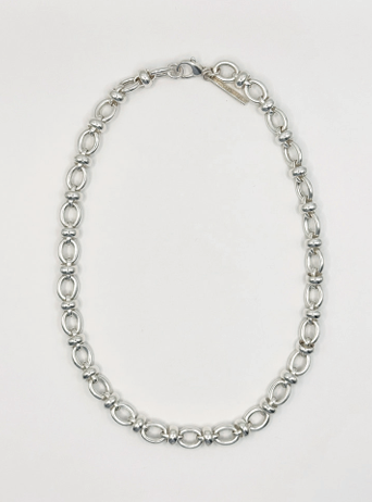 Hollow necklace