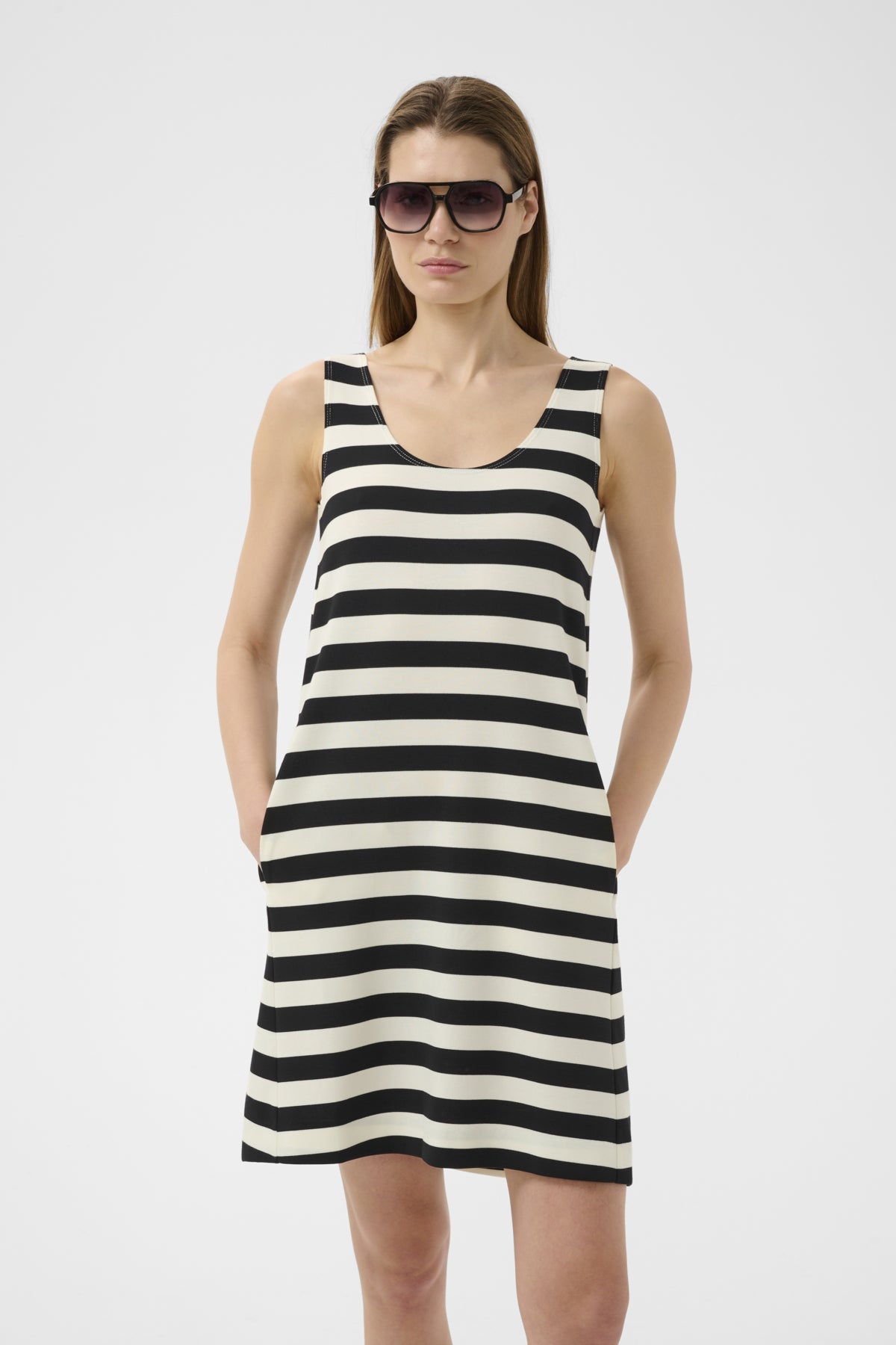 Eloraiw Dress