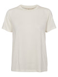 Jolanda Tee